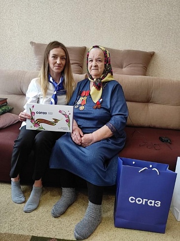 Специалисты Югорского филиала «СОГАЗ-Мед» навестили бывшую узницу концлагеря Александру Пислегину, новости, пресс-релизы, статьи, «СОГАЗ-Мед», омс