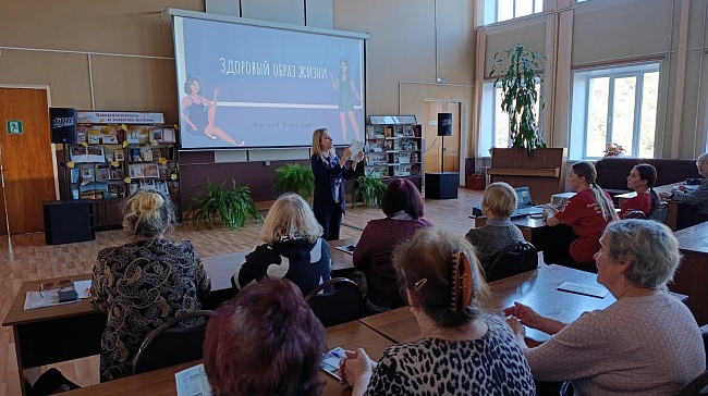 Страховые представители в Дивногорске обсудили основы здорового питания и права в системе ОМС, новости, пресс-релизы, статьи, «СОГАЗ-Мед», омс