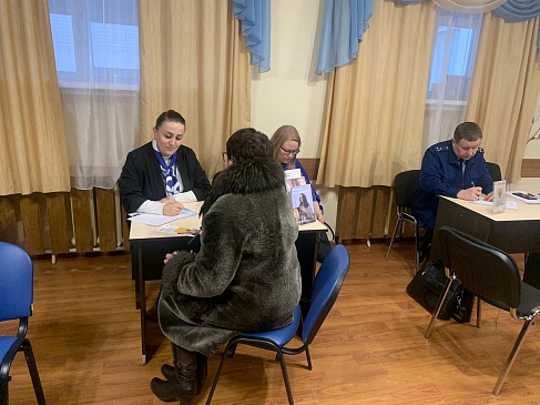 Страховые представители Архангельского филиала продолжают принимать участие в проекте «Социальный десант», новости, пресс-релизы, статьи, «СОГАЗ-Мед», омс