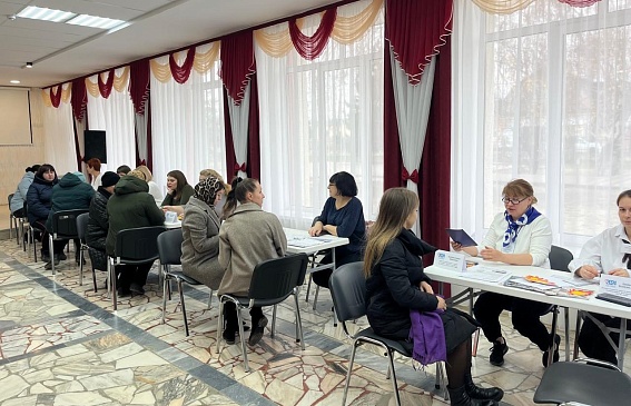 Волгоградский филиал «СОГАЗ-Мед» принял участие в Единой открытой семейной приемной, новости, пресс-релизы, статьи, «СОГАЗ-Мед», омс