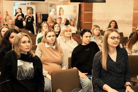 Нижегородский филиал «СОГАЗ-Мед» принял участие в мероприятиях для будущих мам, новости, пресс-релизы, статьи, «СОГАЗ-Мед», омс