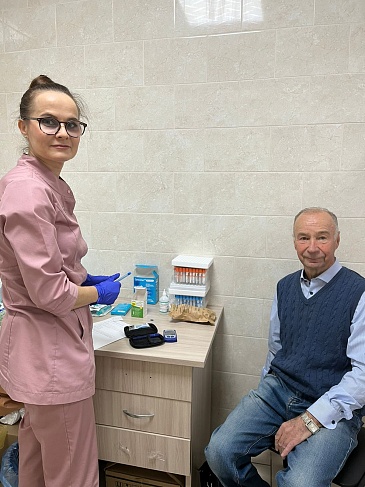 Сотрудники Брянского филиала приняли участие в акции, посвященной Всемирному дню борьбы с сахарным диабетом, новости, пресс-релизы, статьи, «СОГАЗ-Мед», омс