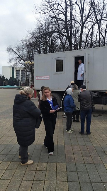 Адыгейский филиал «СОГАЗ-Мед» присоединился к акции «Белая ромашка», новости, пресс-релизы, статьи, «СОГАЗ-Мед», омс