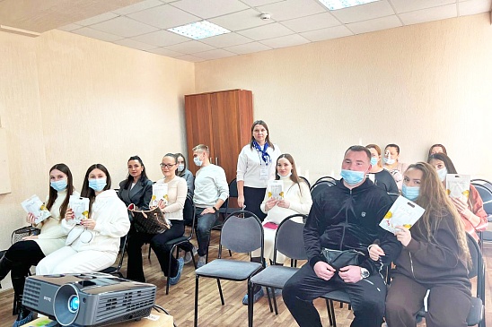 «День матери» прошел в медицинских организациях Саратовской области с участием сотрудников Саратовского филиала «СОГАЗ-Мед», новости, пресс-релизы, статьи, «СОГАЗ-Мед», омс