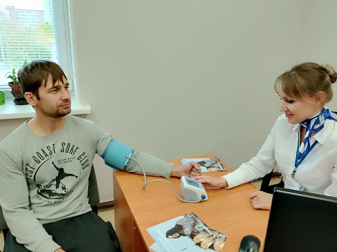 Кировский филиал «СОГАЗ-Мед» провел акцию, приуроченную ко Дню сердца, новости, пресс-релизы, статьи, «СОГАЗ-Мед», омс