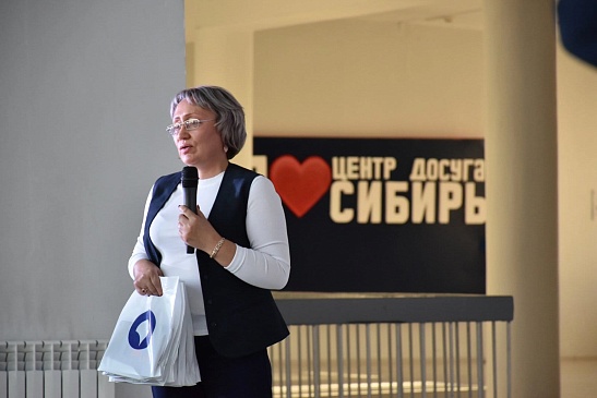 Сотрудники Иркутского филиала «СОГАЗ-Мед» поздравили юных тулунчан с получением паспорта, новости, пресс-релизы, статьи, «СОГАЗ-Мед», омс