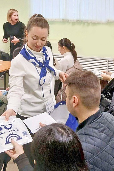 «День матери» прошел в медицинских организациях Саратовской области с участием сотрудников Саратовского филиала «СОГАЗ-Мед», новости, пресс-релизы, статьи, «СОГАЗ-Мед», омс