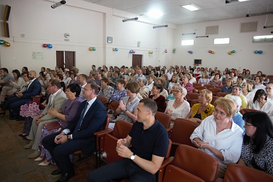 Удмуртский филиал «СОГАЗ-Мед» поздравил медицинских работников с профессиональным праздником , новости, пресс-релизы, статьи, «СОГАЗ-Мед», омс