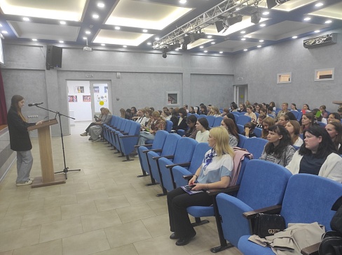Омский филиал организовал профилактические мероприятия для студентов-первокурсников, новости, пресс-релизы, статьи, «СОГАЗ-Мед», омс