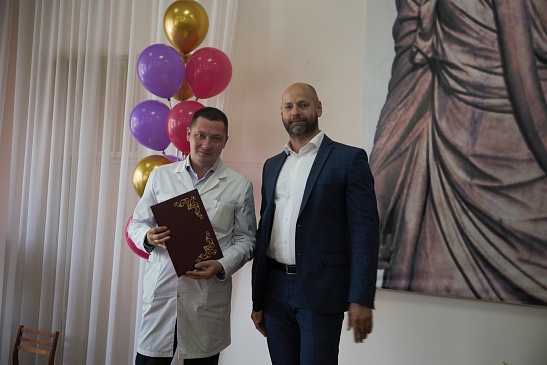 Удмуртский филиал «СОГАЗ-Мед» поздравил медицинских работников с профессиональным праздником , новости, пресс-релизы, статьи, «СОГАЗ-Мед», омс