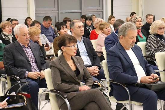 Саратовский филиал «СОГАЗ-Мед» принял участие в восьмой региональной конференции по защите прав пациентов в Саратовской области , новости, пресс-релизы, статьи, «СОГАЗ-Мед», омс