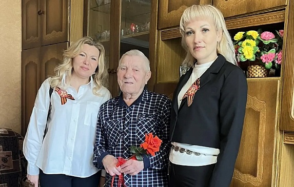 Нижегородский филиал поздравил ветеранов с праздником Великой Победы, новости, пресс-релизы, статьи, «СОГАЗ-Мед», омс